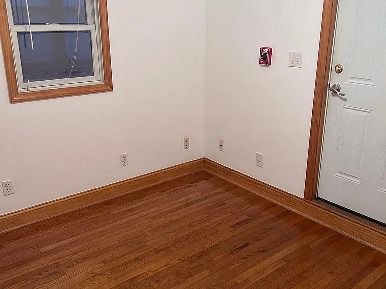2635 W Girard Ave #2 — Photo 4