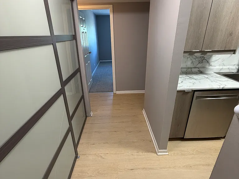 300 S Roselle Rd #206 — Photo 4