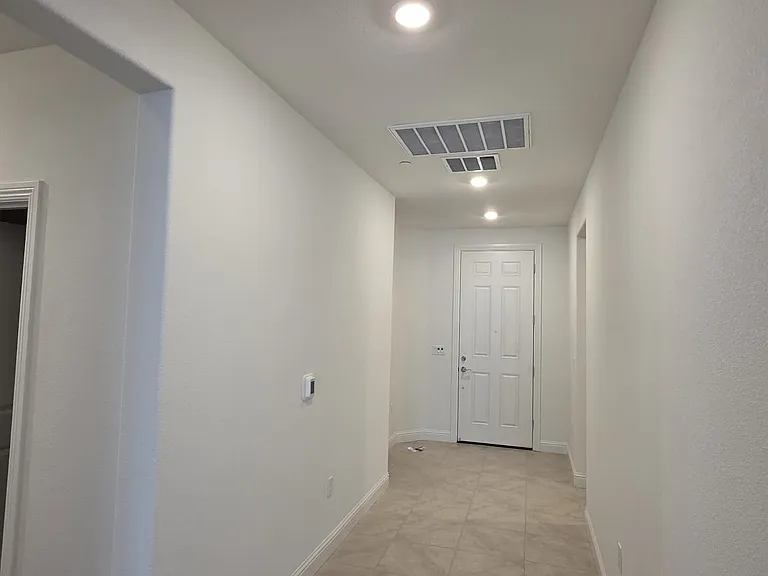 1507 Harvard Way — Photo 15