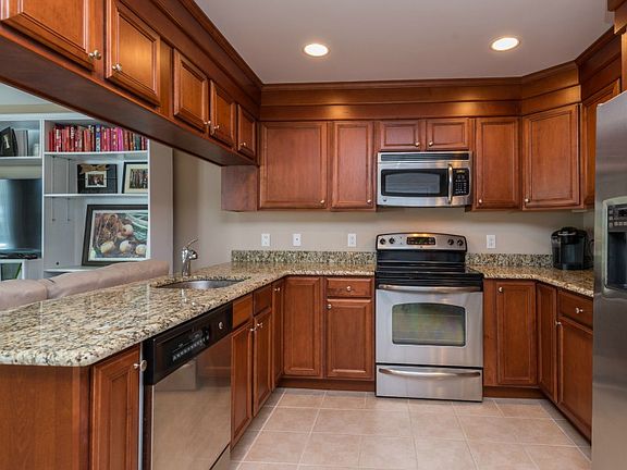 2nd image of 106 Okeefe Ct