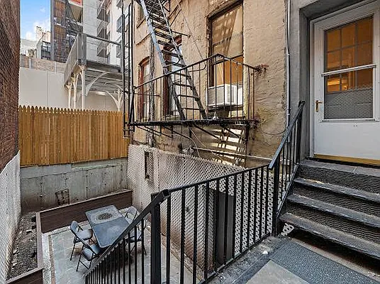 Rented by REAL New York | media 13