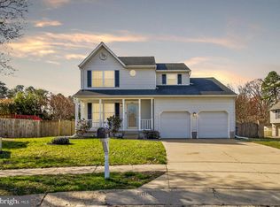 8013 Pink Lily Ct, Pasadena, MD 21122