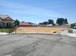 18601 Catalina Rd, Victorville, CA 92395