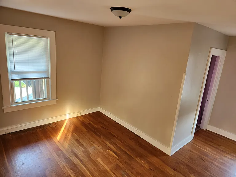 118 Main St #3 — Photo 9