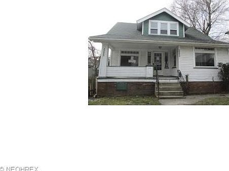 2nd image of 4207 Archwood Ave