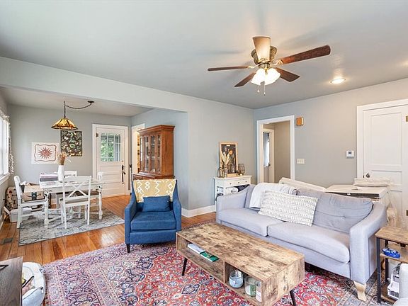 5th image of 1209 N Shady Ln