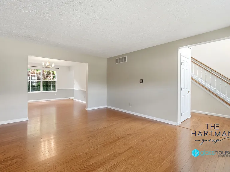 990 Mistic Ln — Photo 10