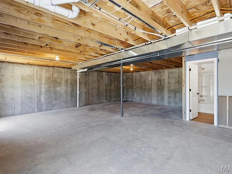 179 Rivers Edge Dr — Photo 36