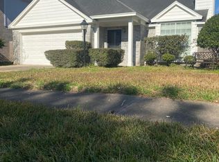 613 Wicklow Dr, Deer Park, TX 77536