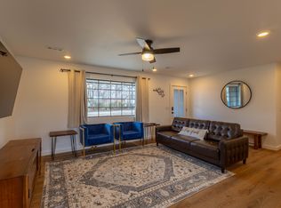 216 SW Glover St, Bentonville, AR 72712