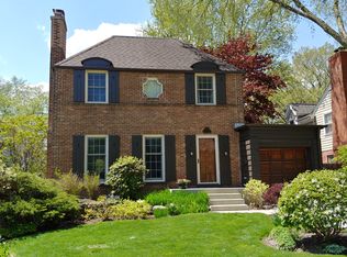 2304 Prospect Ave, Evanston, IL 60201