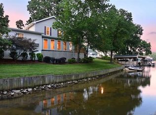 24186 Strand Dr, Albemarle, NC 28001