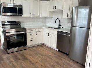130 Meadow Ln, Johnstown, OH