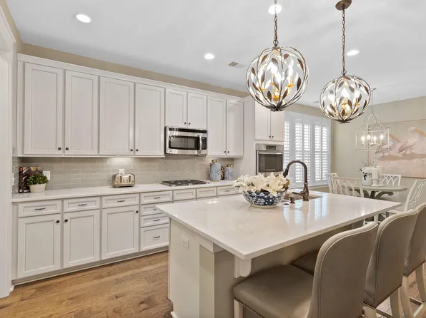 3010 Cross Vine Ln, Summerville, SC 29483