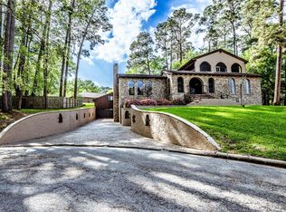 602 Rolling Hills Rd, Huntsville, TX 77340