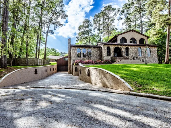 602 Rolling Hills Rd, Huntsville, TX 77340