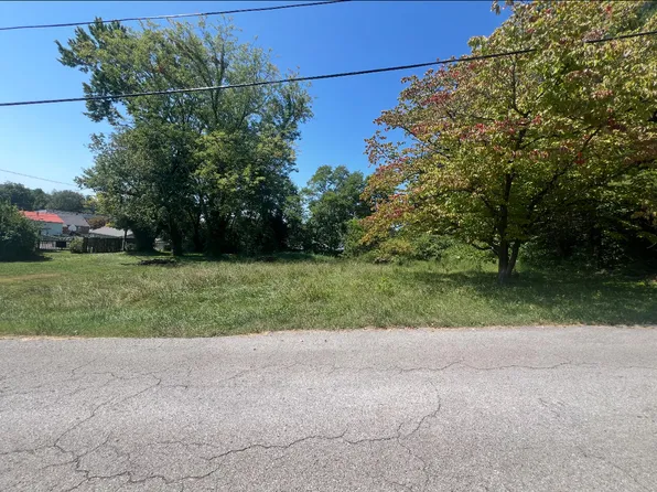 106 Young St, Somerset, KY 42501