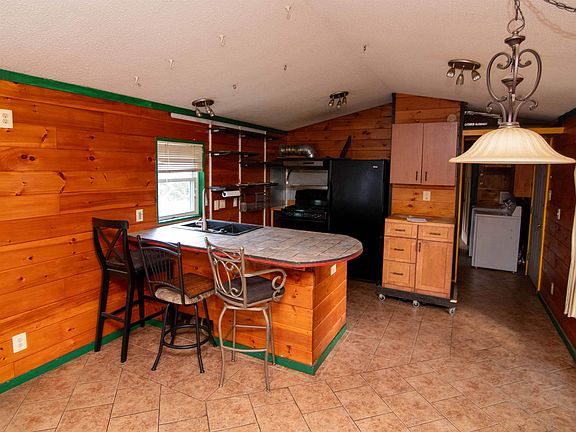 5th image of 6 Longmeadow Drive