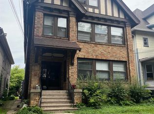 926 Spaight St, Madison, WI 53703