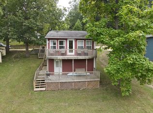 155 Outlook Dr, Edwards, MO 65326