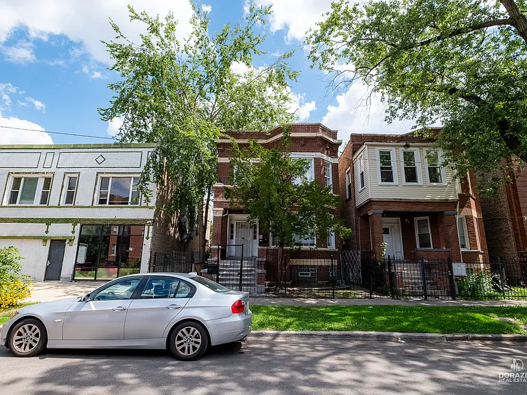 6111 S Eberhart Ave #2 — Photo 41