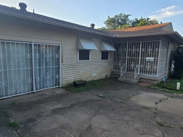 12052 Bellafonte Dr, Dallas, TX 75243