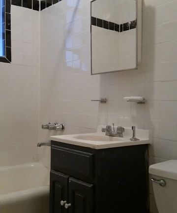4th image of 436 New York Ave APT F1