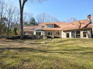 170 Sandy Pond Rd, Lincoln, MA 01773