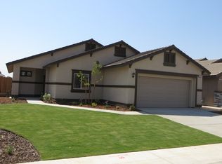 3330 Holland Ave, Clovis, CA 93611