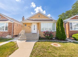 3631 W 69th St, Chicago, IL 60629