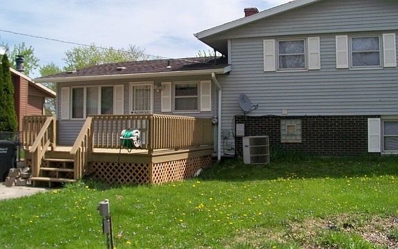 3rd image of 19312 Wildwood Ave