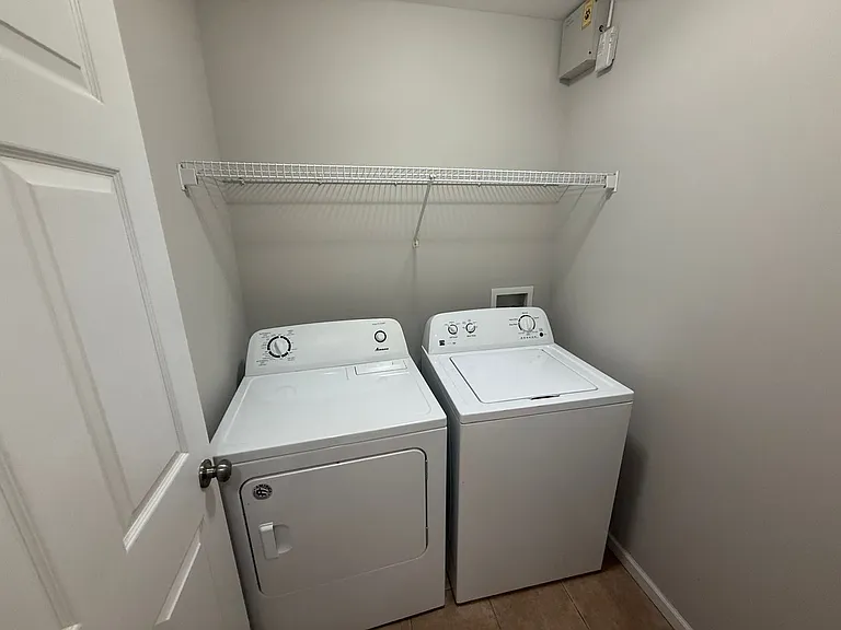 1432 Bodie Dr — Photo 30