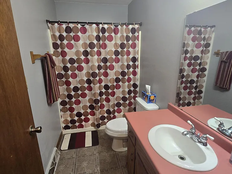 1543 Briarwood Ln — Photo 13