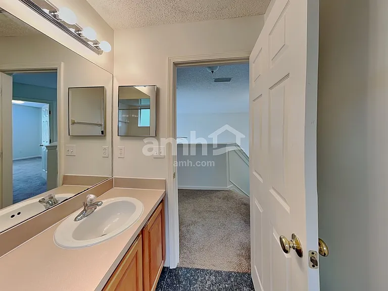 3127 Majestic Oaks Ln — Photo 20