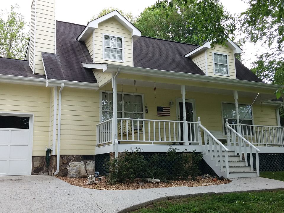 2nd image of 1872 Holcomb Rd