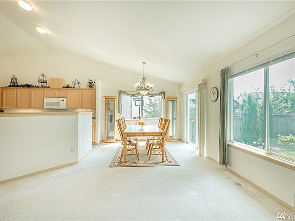 5th image of 8706 161st St E