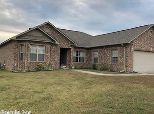 924 Evening Sunset Cir, Redfield, AR 72132