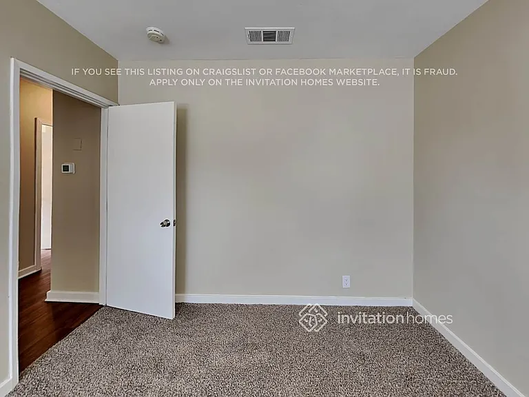 6556 Beeman Ave — Photo 11