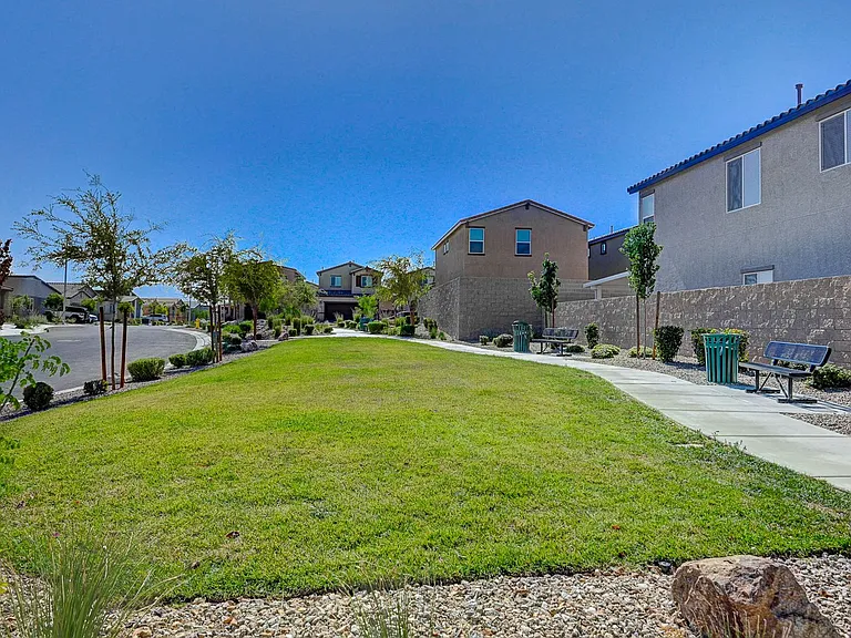7858 Romulan St — Photo 60