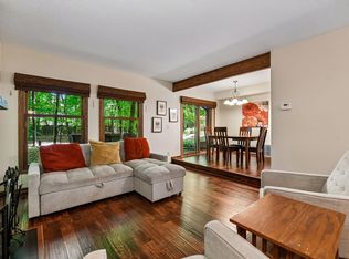 8823 Basswood Rd, Eden Prairie, MN 55344