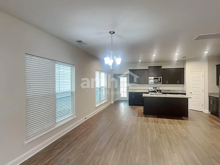 5336 Tupelo St — Photo 5