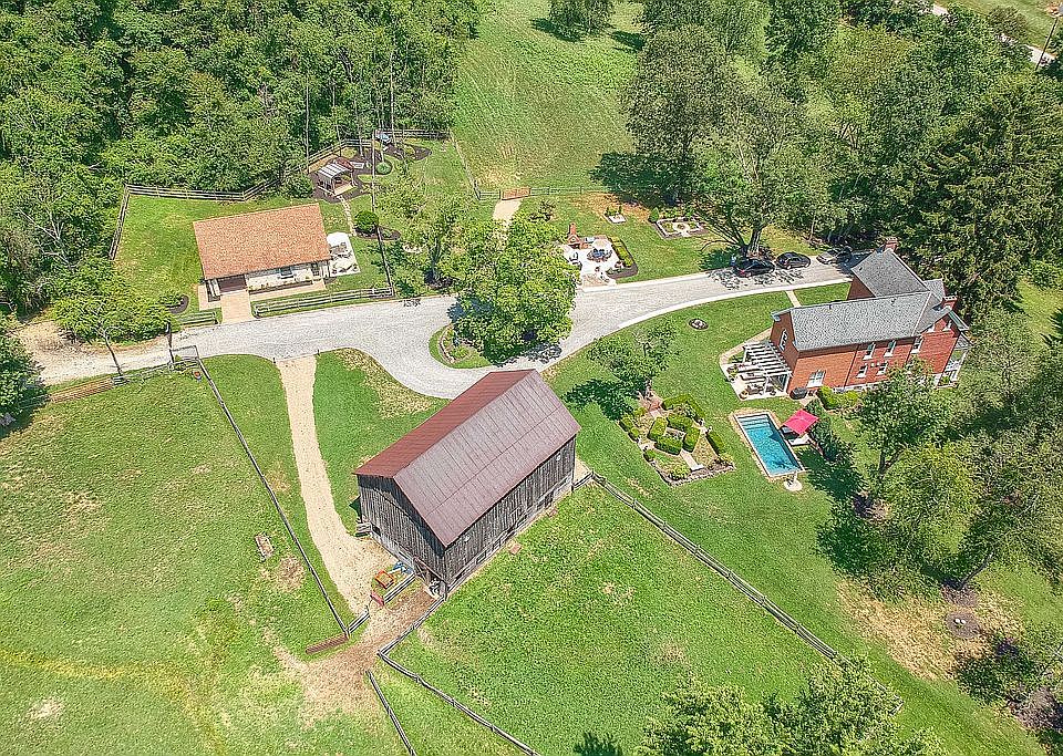 202 Millersdale Rd, Greensburg, PA 15601 Zillow