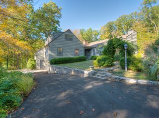 64 Oliver Rd, Bedford, NY 10506