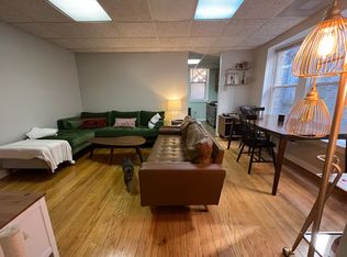 631 W Stratford Pl #2, Chicago, IL 60657