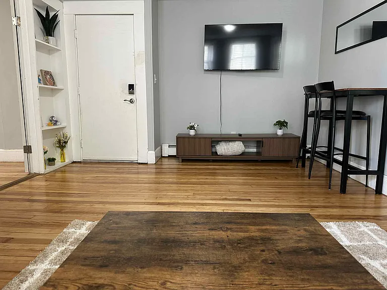 73 Green Hill Pkwy #1R — Photo 7