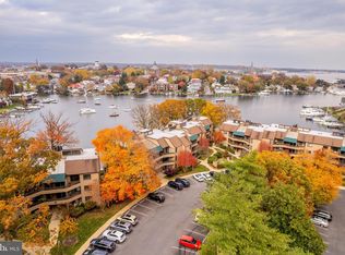 10 President Point Dr UNIT B3, Annapolis, MD 21403