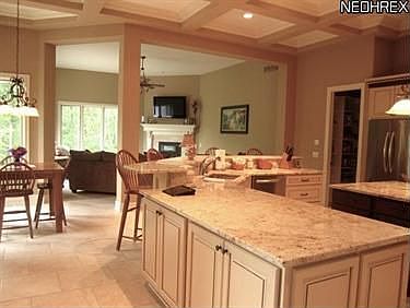 4th image of 6748 Rivercrest Dr