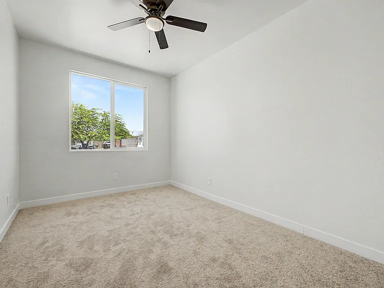 11553 W Madero Dr — Photo 9