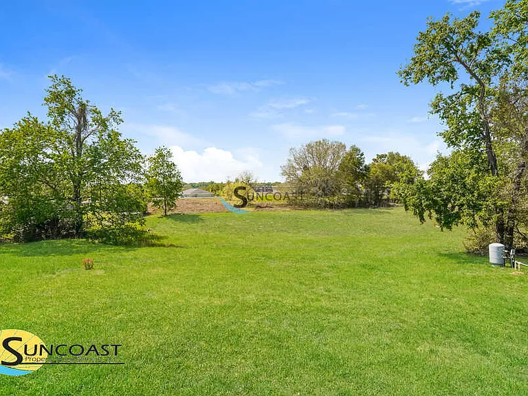 1 Oak Circle Crse — Photo 27