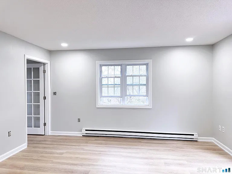 203 Capewell Ave — Photo 15